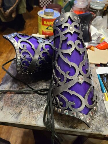 Filigree Bracers Pattern photo review