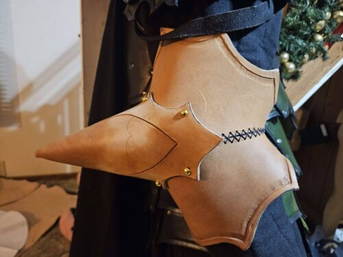Spiked Couters (Elbow) Pattern photo review